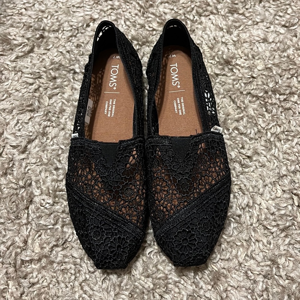 Toms Women’s size 7